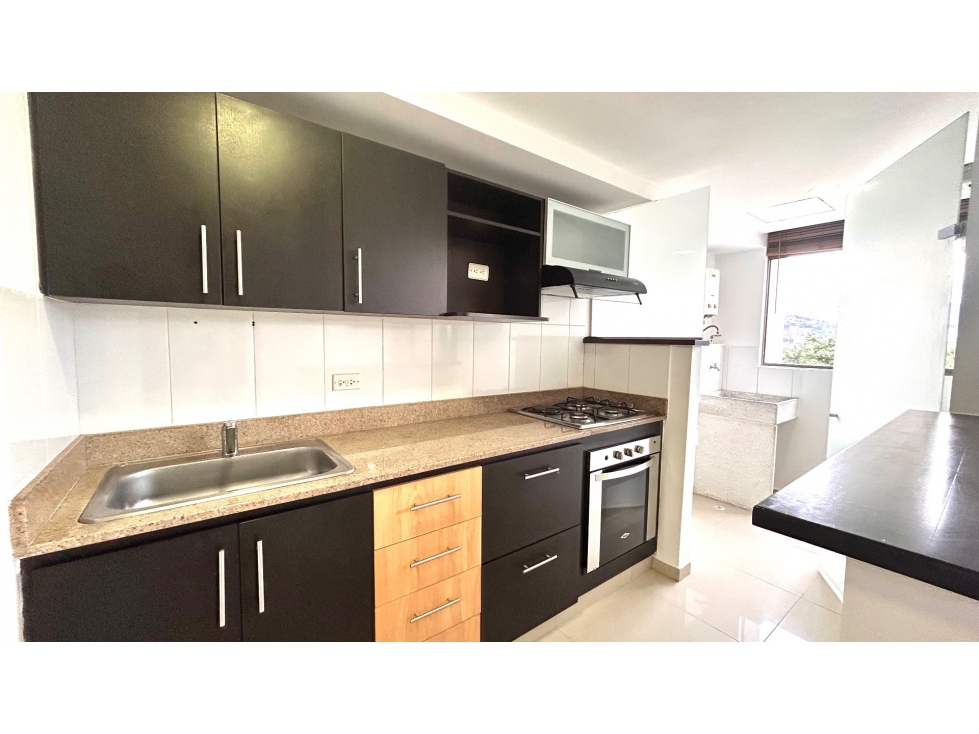 Apartamento en venta en Loma Benedictinos, Medellín · foto 5 de 5