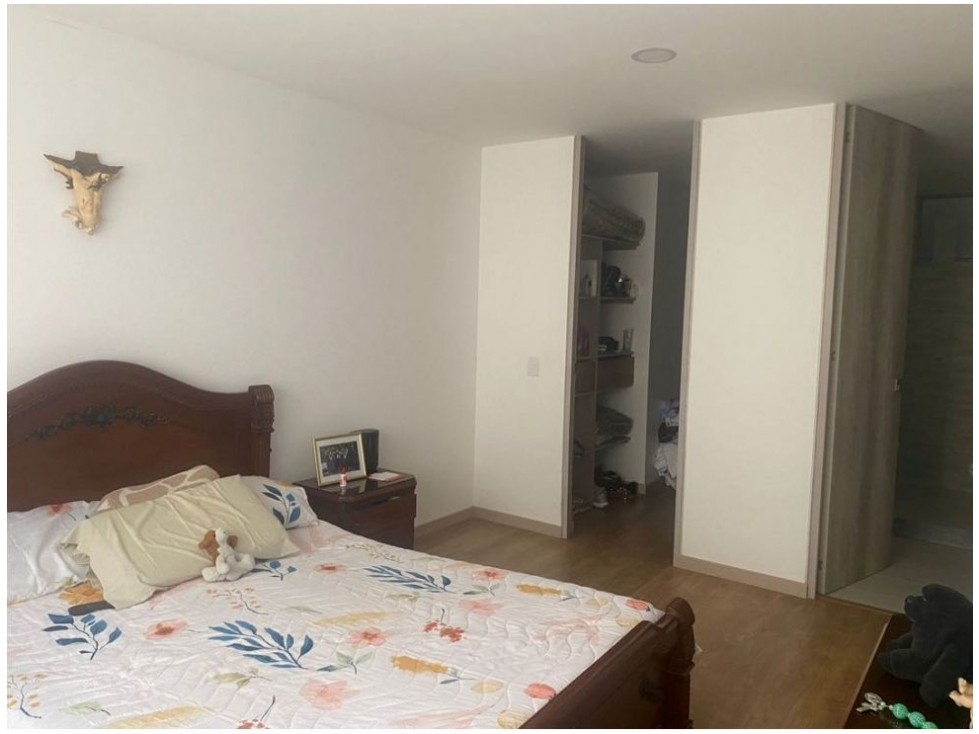 Apartamento en venta en El Poblado, Medellín · foto 12 de 13