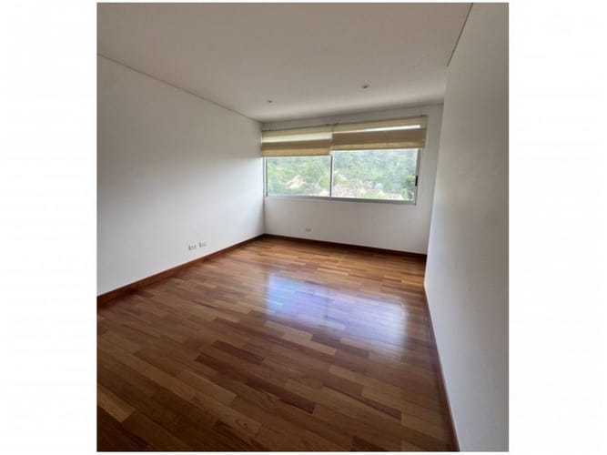 Apartamento de 3 alcobas en venta en Los Balsos, Medellín, 272 m² · foto 11 de 21