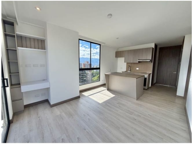 Apartamento en venta en El Poblado, Medellín · foto 3 de 11