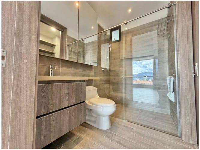 Apartamento en venta en El Poblado, Medellín · foto 9 de 11
