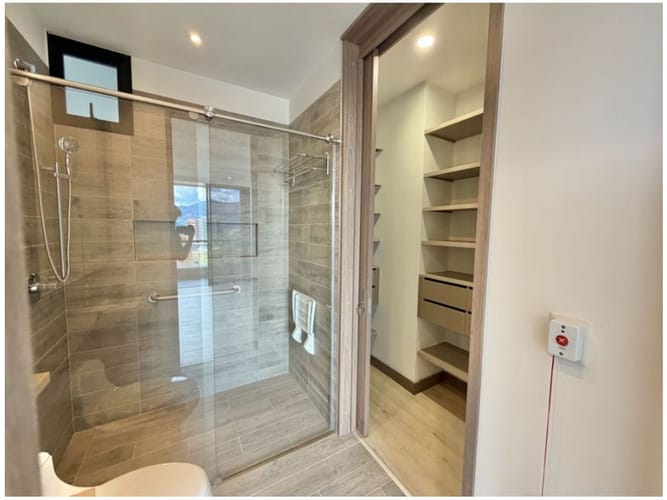 Apartamento en venta en El Poblado, Medellín · foto 10 de 11