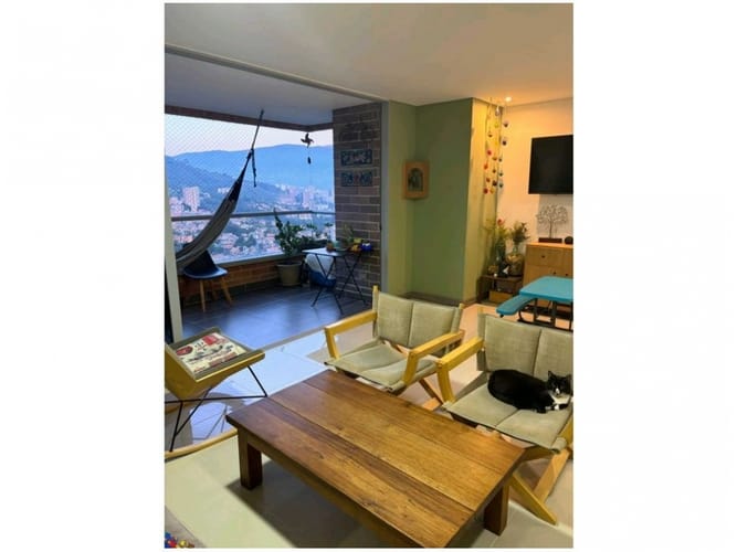 Apartamento de 2 alcobas en venta en Camino Verde, Envigado, 115 m² · foto 3 de 23