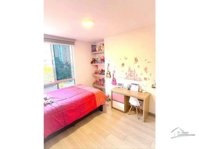 Apartamento de 3 alcobas en venta en El Poblado, Medellín, 96 m² · foto 7 de 7
