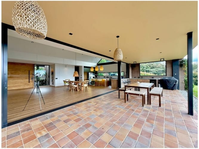 Casa de 4 alcobas en venta en Medellín, 495 m² · foto 5 de 22