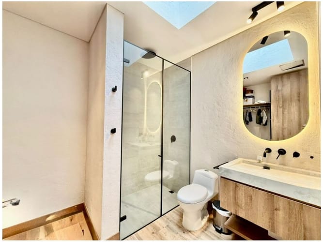 Casa de 4 alcobas en venta en Medellín, 495 m² · foto 13 de 22