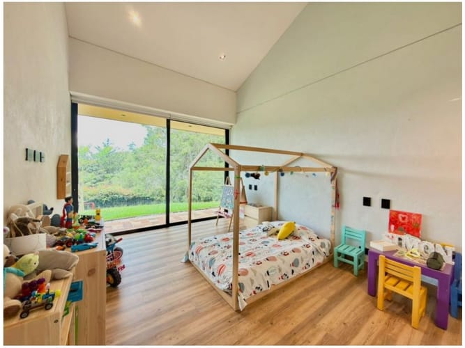 Casa de 4 alcobas en venta en Medellín, 495 m² · foto 14 de 22