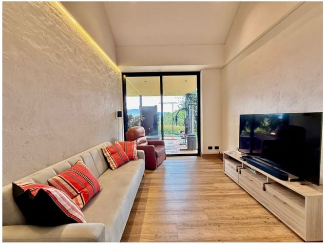 Casa de 4 alcobas en venta en Medellín, 495 m² · foto 18 de 22