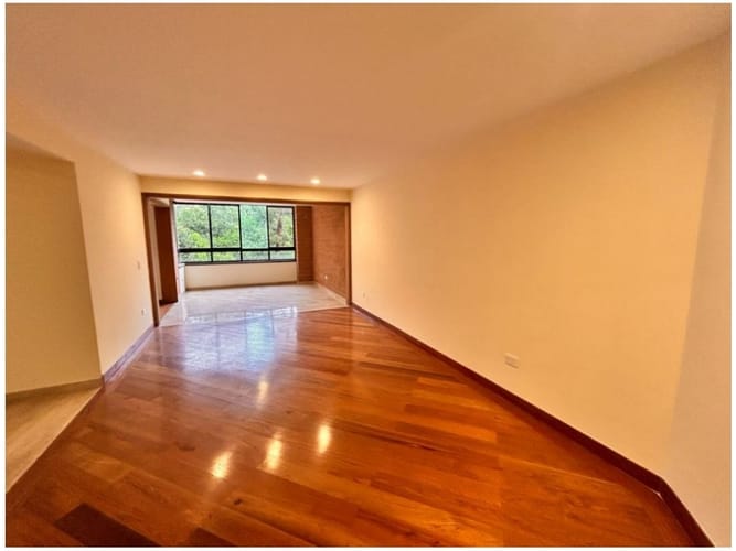 Apartamento de 4 alcobas en venta en El Poblado, Medellín, 172 m² · foto 2 de 14