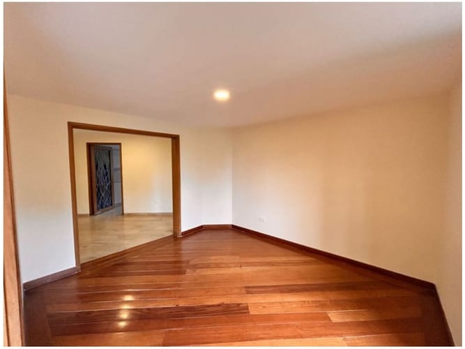 Apartamento de 4 alcobas en venta en El Poblado, Medellín, 172 m² · foto 3 de 14