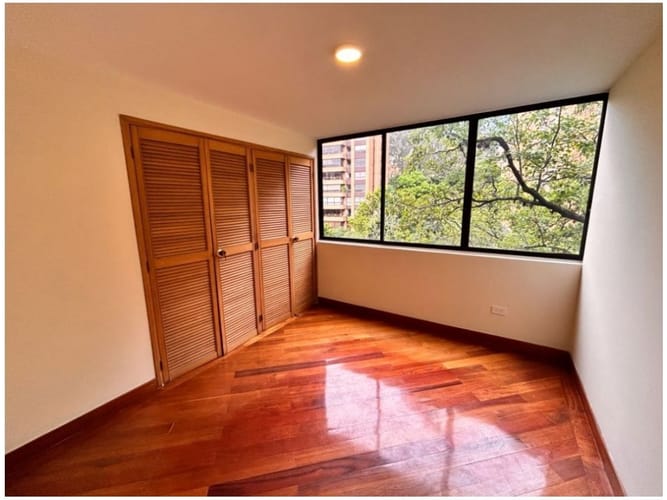 Apartamento de 4 alcobas en venta en El Poblado, Medellín, 172 m² · foto 7 de 14