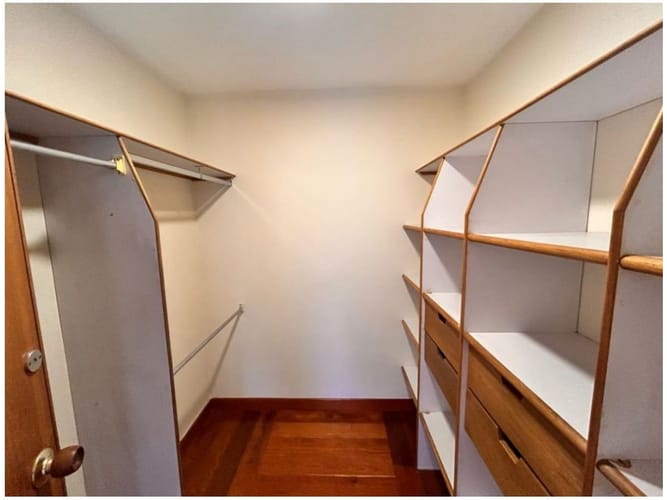 Apartamento de 4 alcobas en venta en El Poblado, Medellín, 172 m² · foto 13 de 14