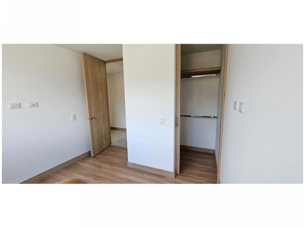 Apartamento en venta en El Poblado, Medellín · foto 7 de 12