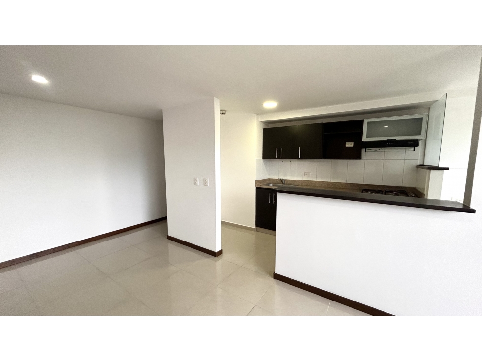 Apartamento en venta en La Abadia, Medellín · foto 3 de 5