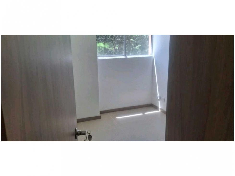 Apartamento en venta en Rodeo Alto, Medellín · foto 10 de 15
