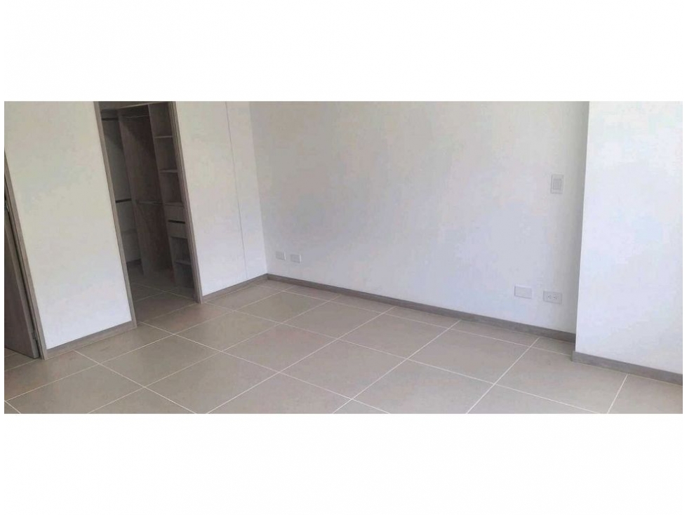 Apartamento en venta en Rodeo Alto, Medellín · foto 11 de 15