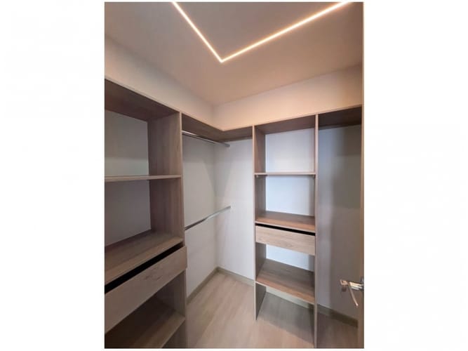 Apartamento en venta en Escobero, Envigado · foto 13 de 24