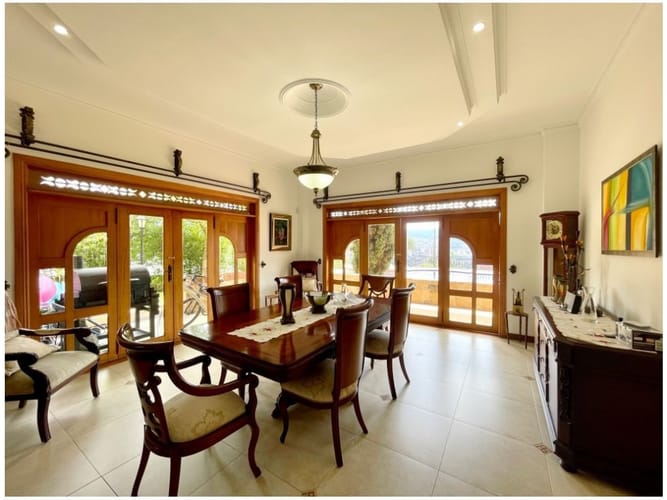 Casa de 6 alcobas en venta en Las Lomitas, Sabaneta, 1530 m² · foto 11 de 24