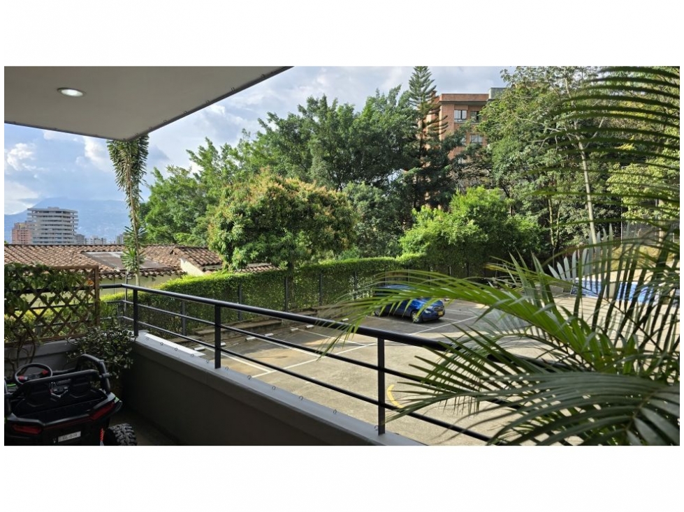 Apartamento en venta en El Poblado, Medellín · foto 4 de 18