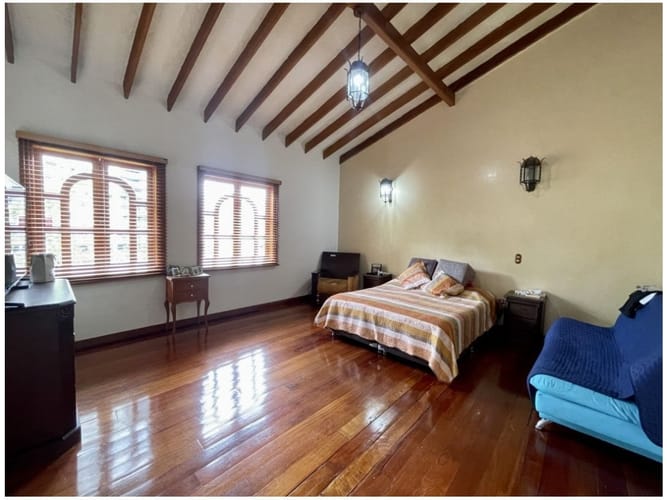 Casa de 6 alcobas en venta en Las Lomitas, Sabaneta, 1530 m² · foto 24 de 24