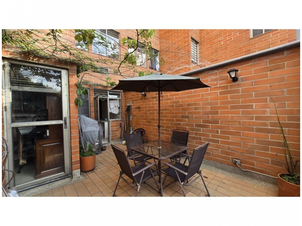 Apartamento en venta en El Poblado, Medellín · foto 9 de 18