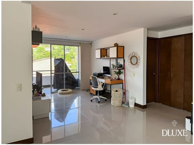 Casa de 3 alcobas en venta en Loma Del Escobero, Envigado, 1500 m² · foto 10 de 17