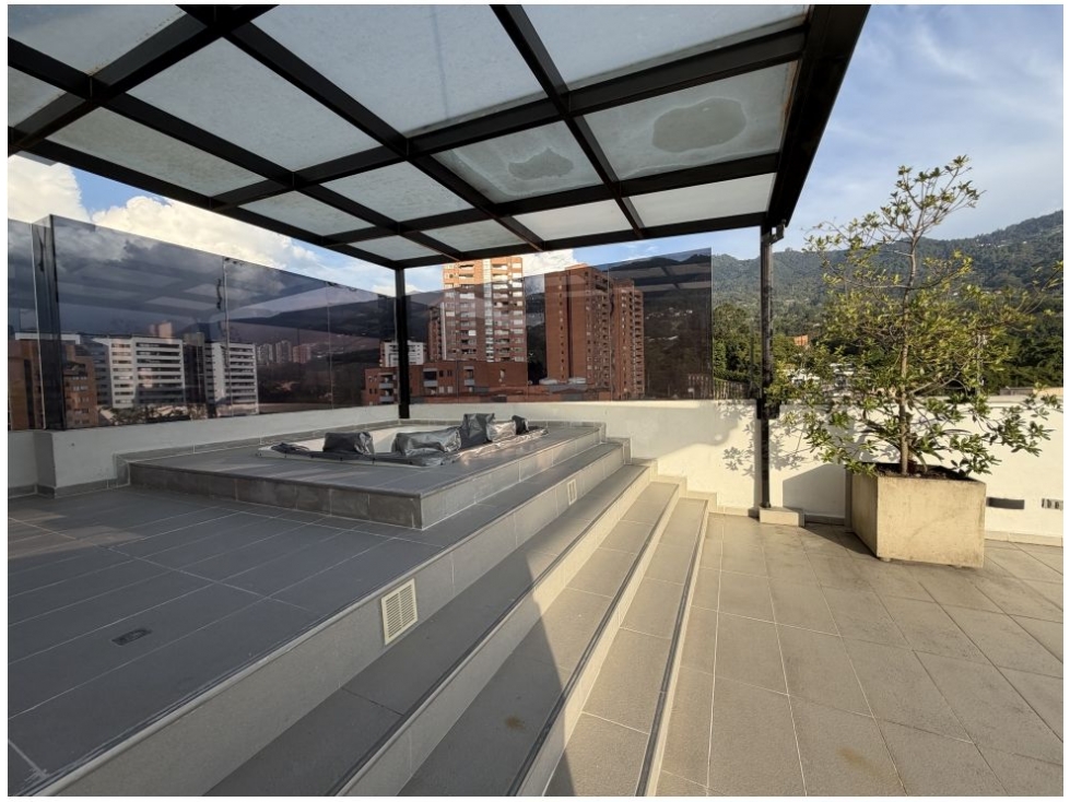 Apartamento en venta en El Esmeraldal, Envigado · foto 8 de 24