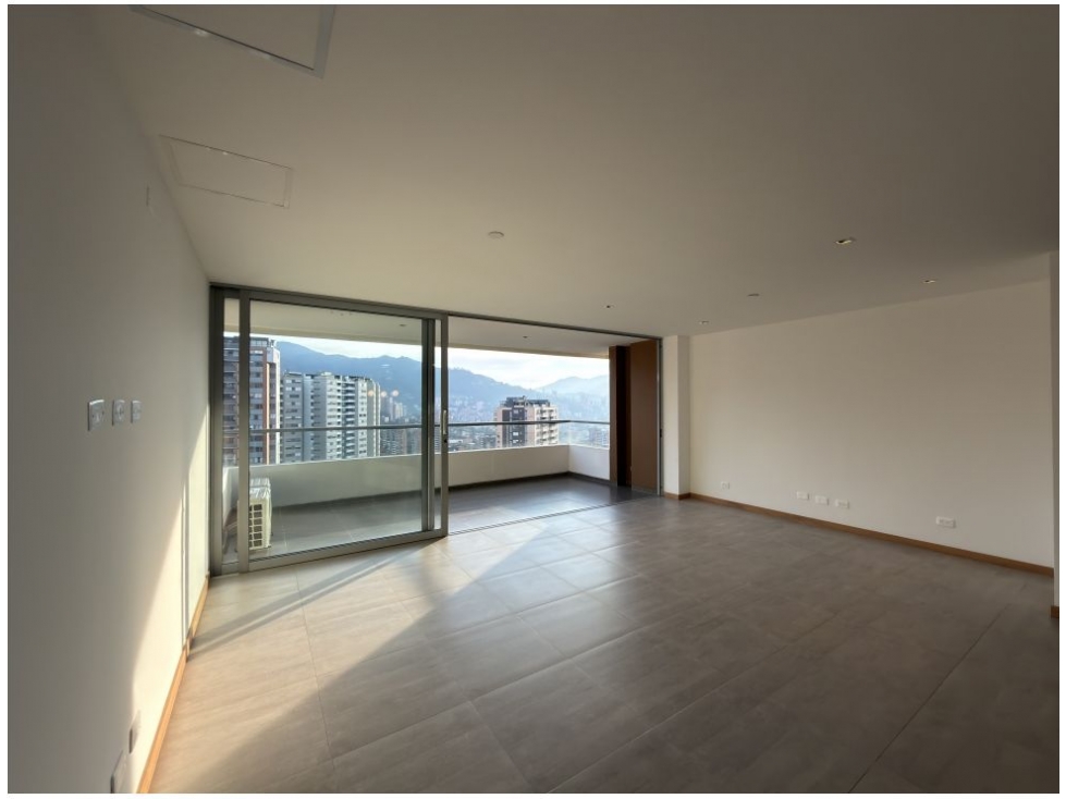 Apartamento en venta en El Esmeraldal, Envigado · foto 15 de 24
