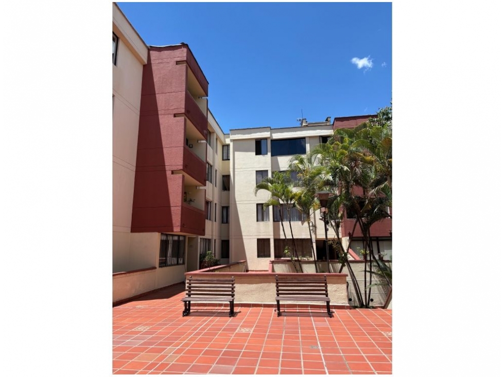 Apartamento en venta en El Poblado, Medellín · foto 10 de 11