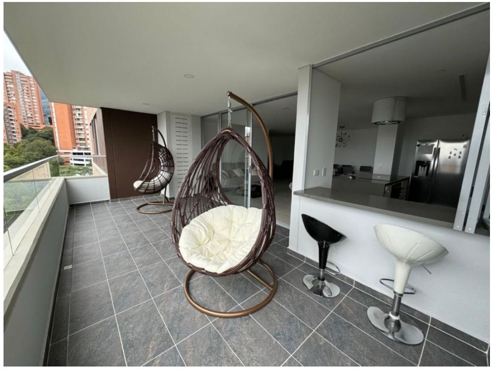 Apartamento en venta en Camino Verde, Envigado · foto 3 de 22