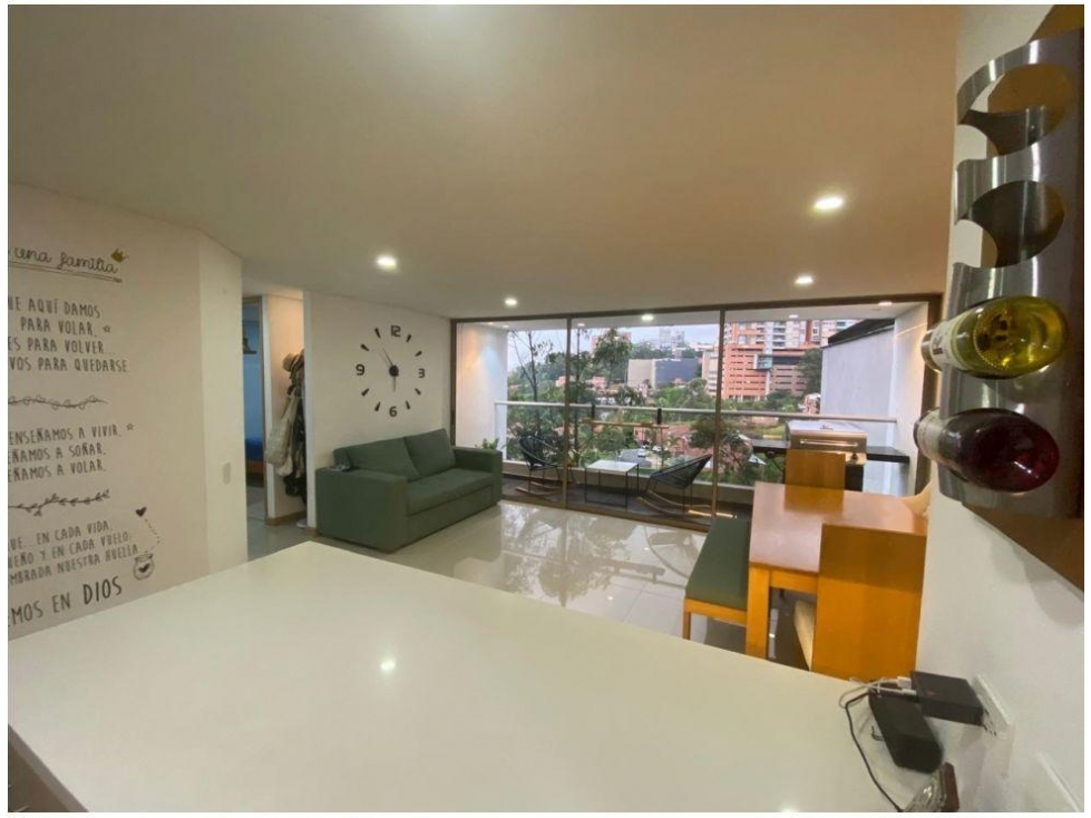 Apartamento en venta en Loma Del Esmeraldal, Envigado · foto 3 de 13