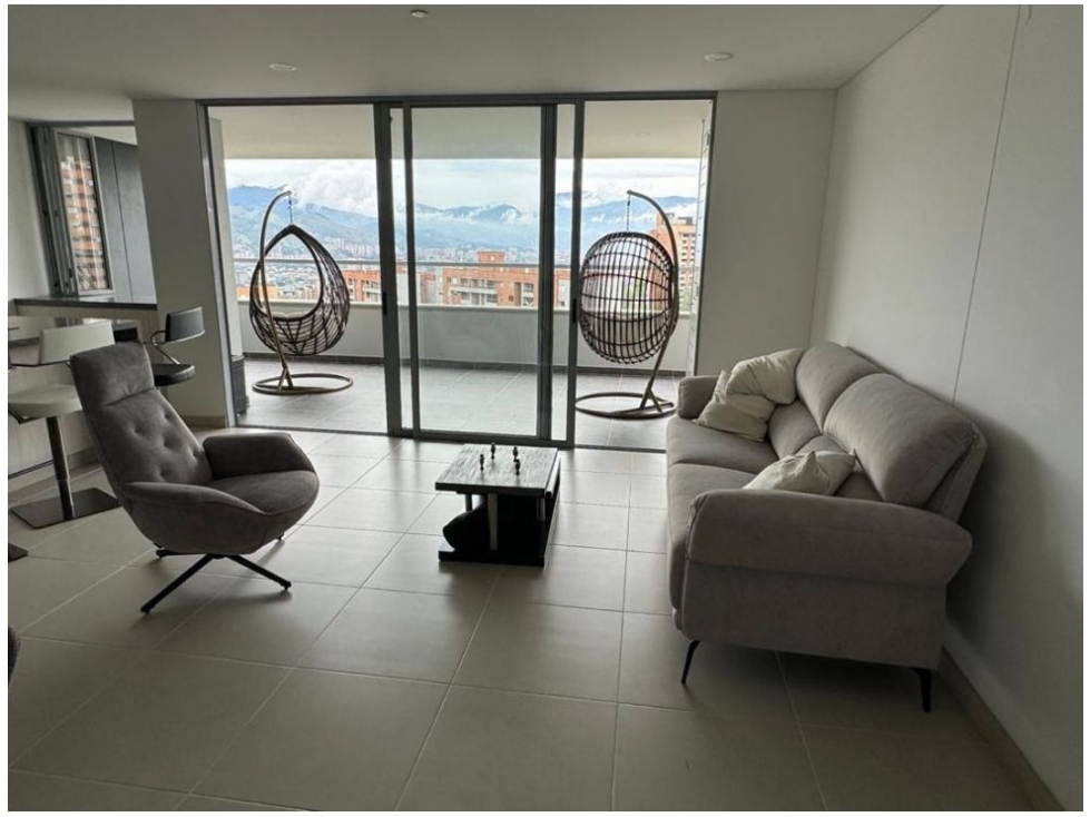 Apartamento en venta en Camino Verde, Envigado · foto 8 de 22