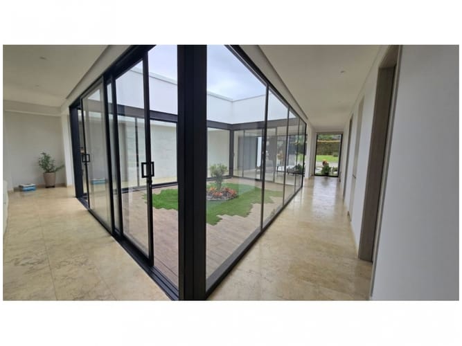Casa de 4 alcobas en venta en El Carmen De Viboral, El Carmen de Viboral · foto 12 de 24