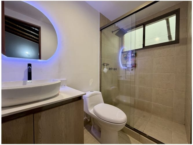 Casa de 3 alcobas en venta en Cumbres, Envigado, 204 m² · foto 14 de 19
