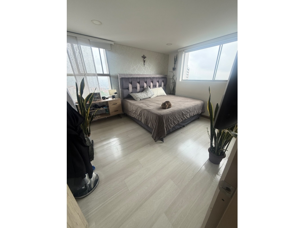 Apartamento en venta en Loma Del Esmeraldal, Envigado · foto 9 de 24