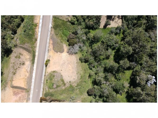 Lote en venta en Monta�Ez, Guarne, 3800 m² · foto 2 de 7