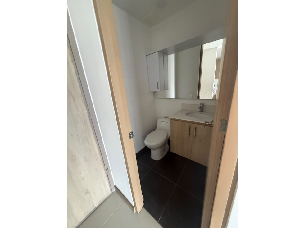 Apartamento en venta en Loma Del Esmeraldal, Envigado · foto 11 de 24