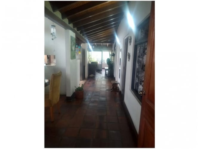 Casa de 5 alcobas en venta en Laureles, Medellín, 190 m² · foto 5 de 7