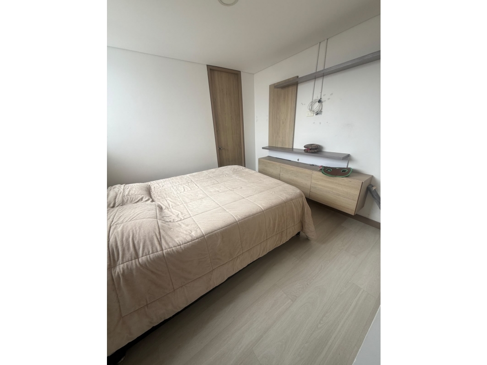 Apartamento en venta en Loma Del Esmeraldal, Envigado · foto 17 de 24