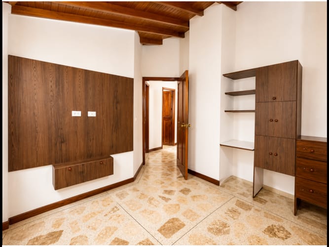 Casa de 4 alcobas en venta en El Poblado, Medellín, 312 m² · foto 9 de 14