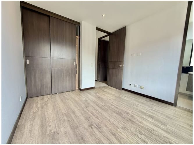 Apartamento de 3 alcobas en venta en El Poblado, Medellín, 138 m² · foto 13 de 18