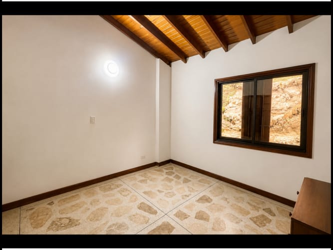 Casa de 4 alcobas en venta en El Poblado, Medellín, 312 m² · foto 12 de 14