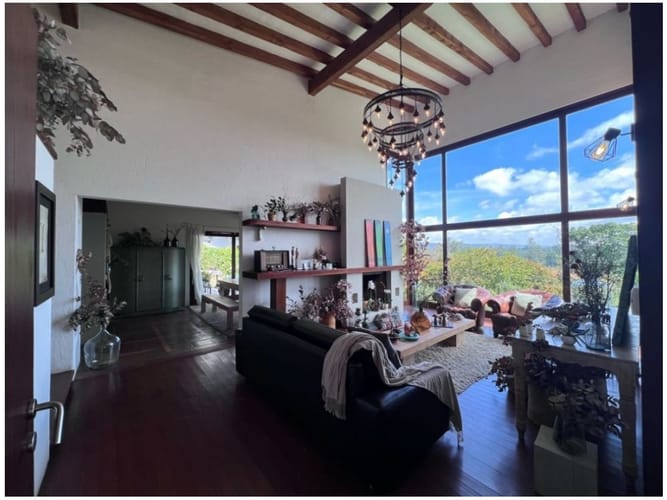 Casa de 4 alcobas en venta en Llano Grande, Rionegro, 377 m² · foto 4 de 24