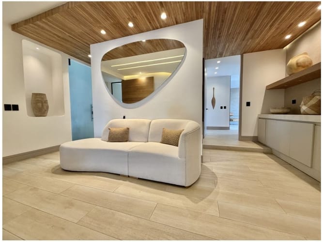 Apartamento de 2 alcobas en venta en El Poblado, Medellín, 345 m² · foto 9 de 24