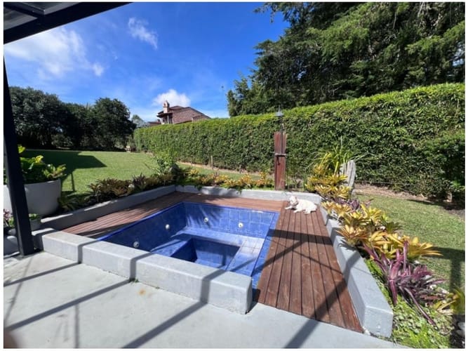Casa de 4 alcobas en venta en Llano Grande, Rionegro, 377 m² · foto 17 de 24