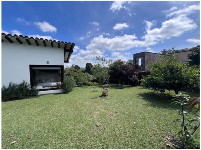 Casa de 4 alcobas en venta en Llano Grande, Rionegro, 377 m² · foto 19 de 24