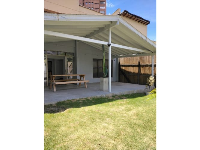 Casa de 4 alcobas en venta en El Poblado, Medellín, 276 m² · foto 10 de 17
