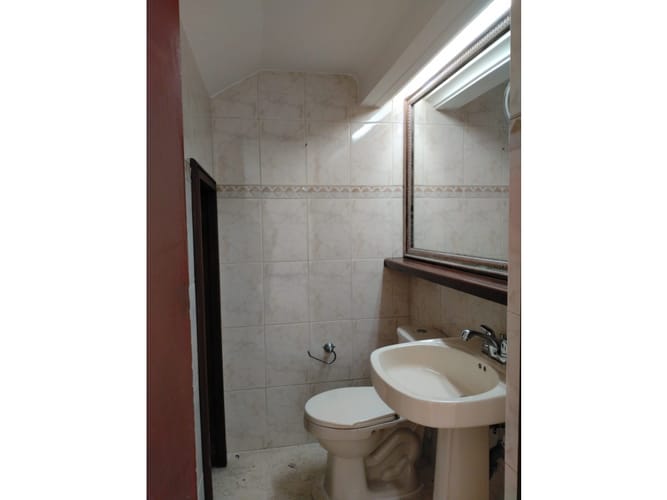 Casa de 4 alcobas en venta en El Poblado, Medellín, 276 m² · foto 15 de 17