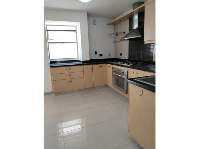 Casa de 4 alcobas en venta en El Poblado, Medellín, 276 m² · foto 16 de 17