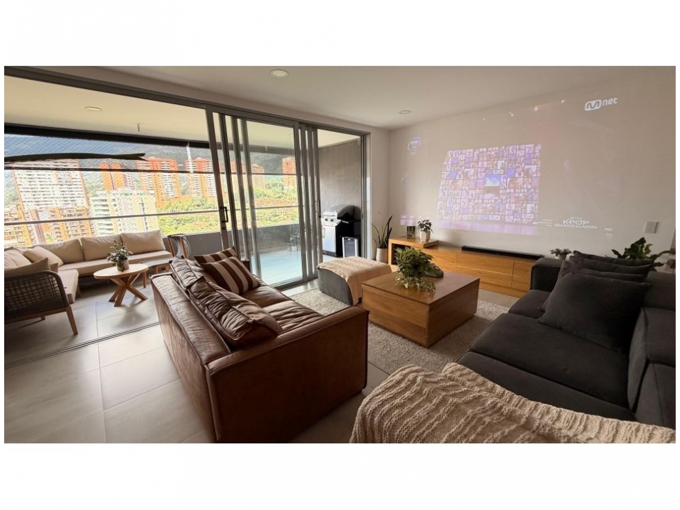 Apartamento en venta en Loma De Las Brujas, Envigado · foto 5 de 21